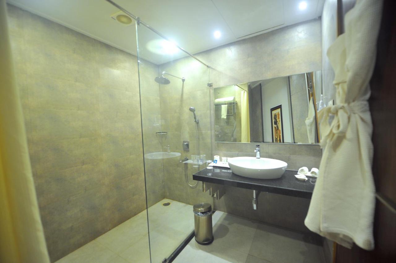 Pipul Padmaja Premium Hotel Bhuvanéšvar Exteriér fotografie