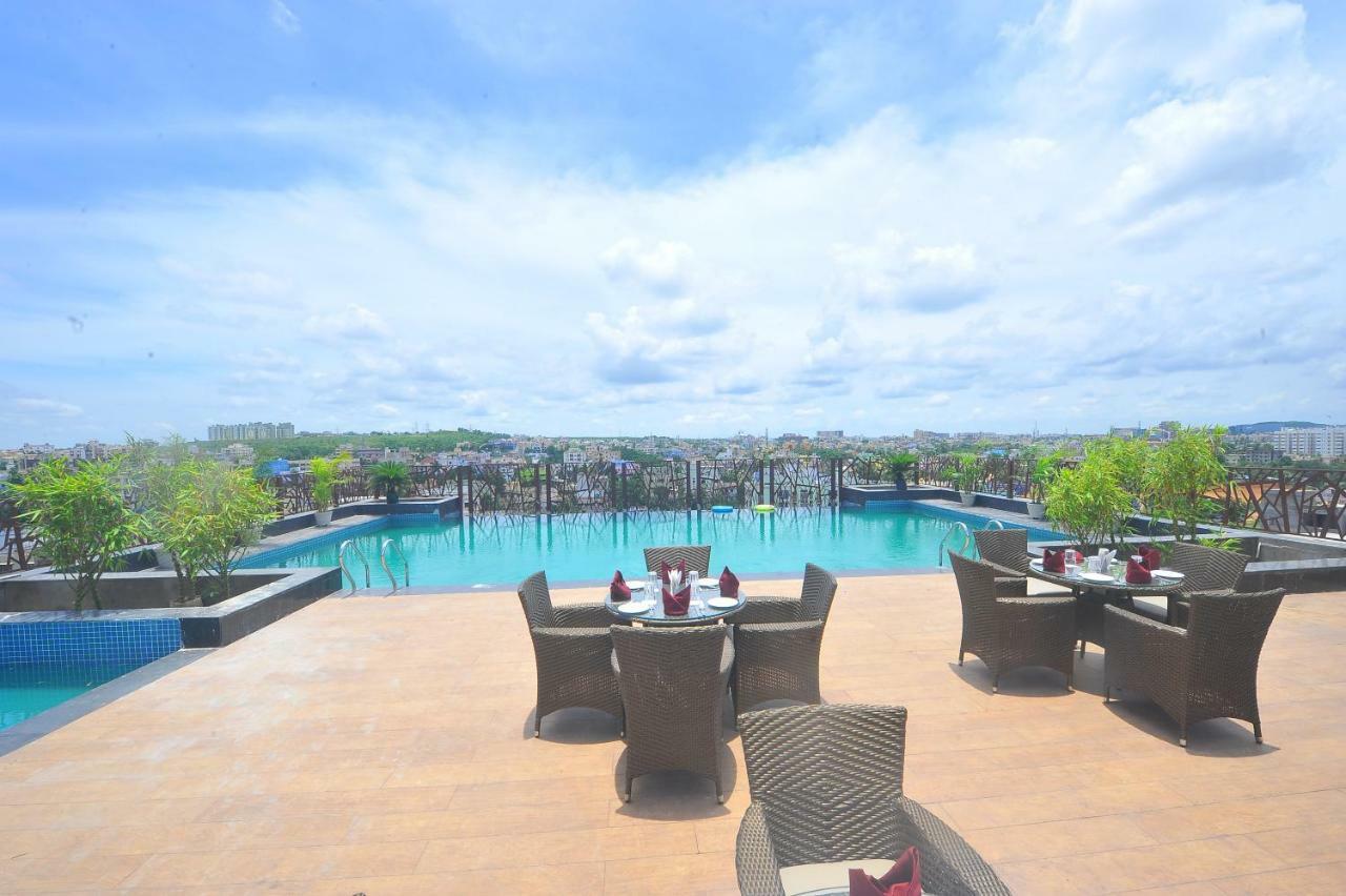 Pipul Padmaja Premium Hotel Bhuvanéšvar Exteriér fotografie
