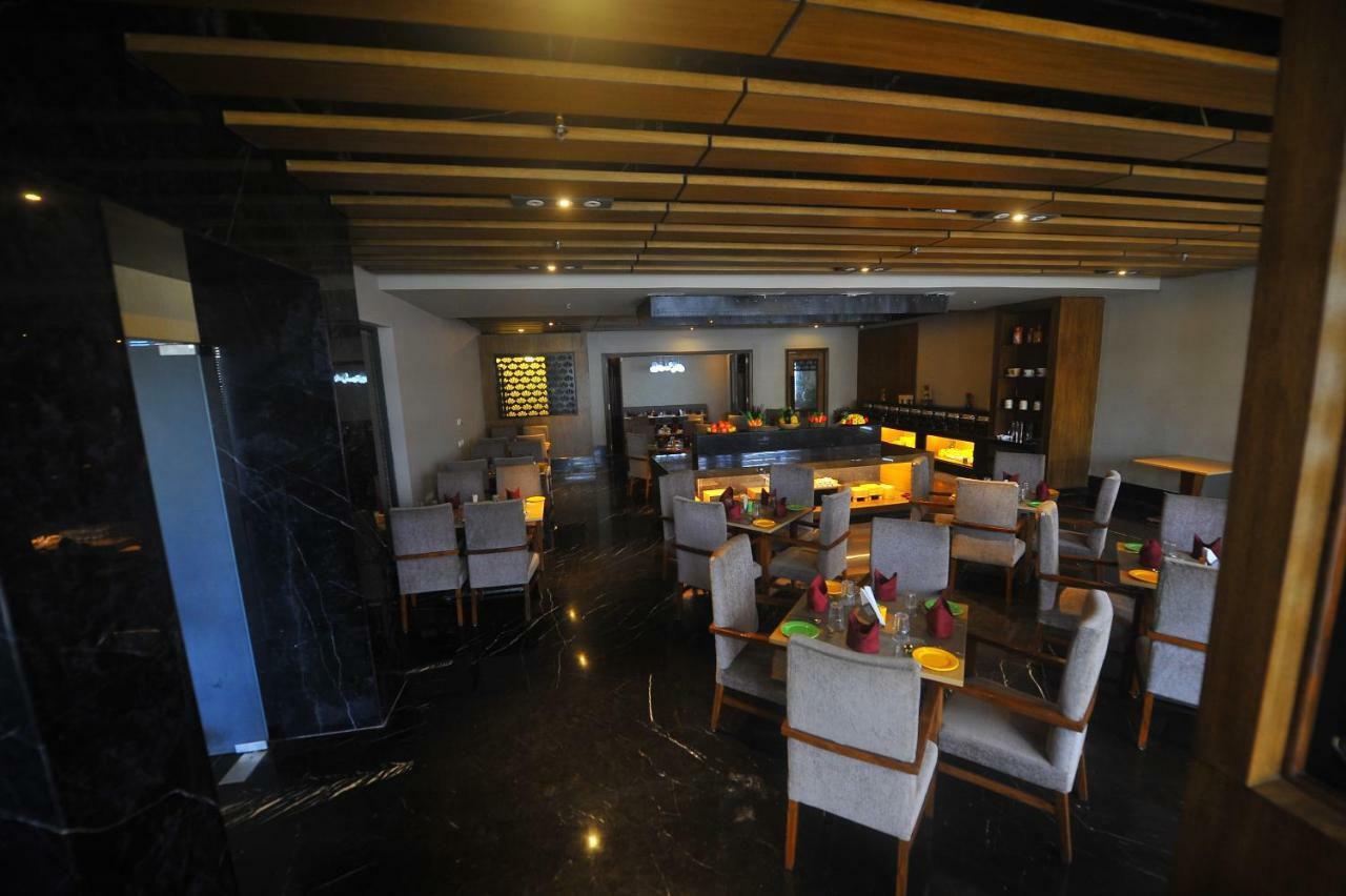 Pipul Padmaja Premium Hotel Bhuvanéšvar Exteriér fotografie