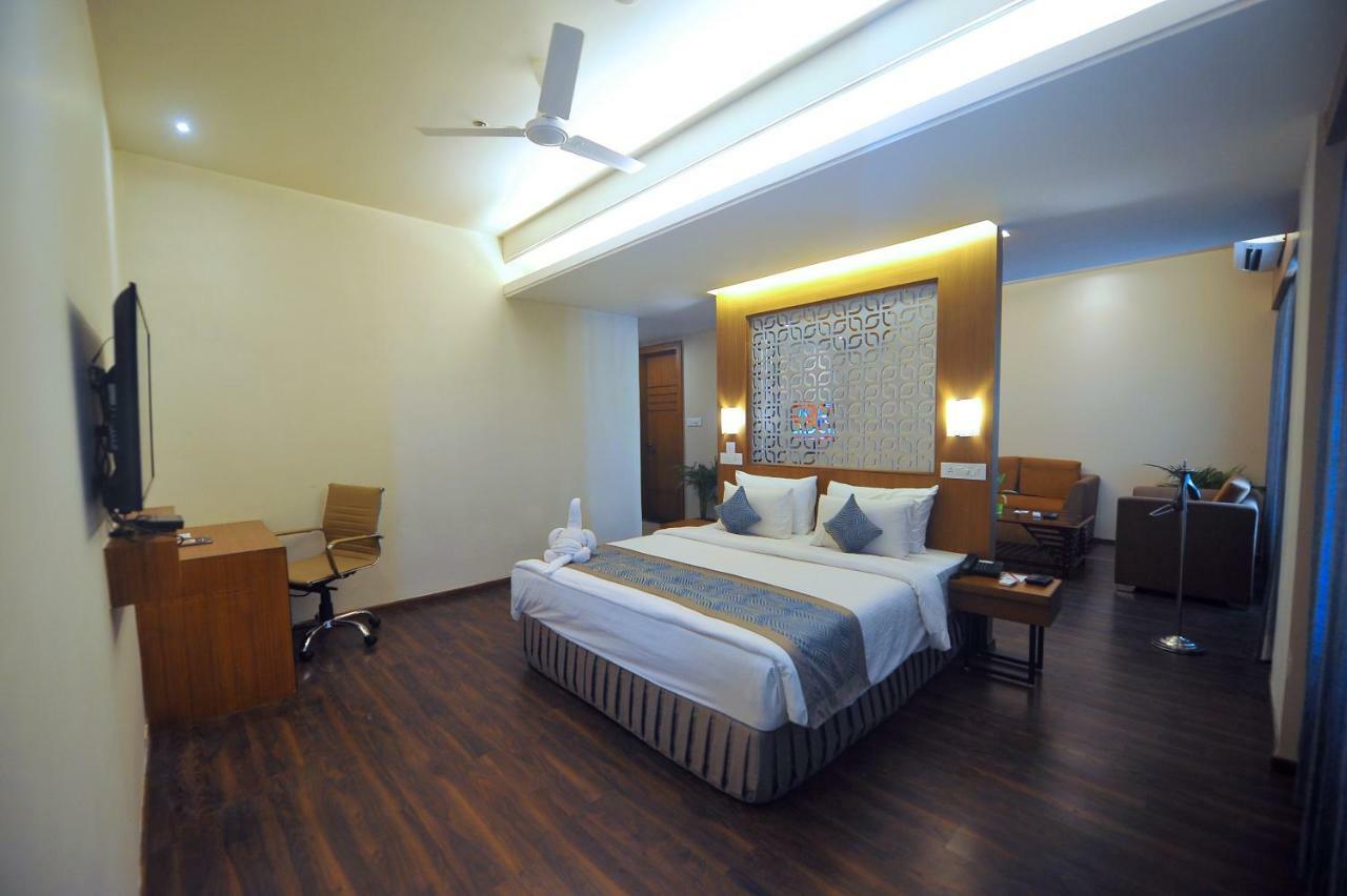 Pipul Padmaja Premium Hotel Bhuvanéšvar Exteriér fotografie